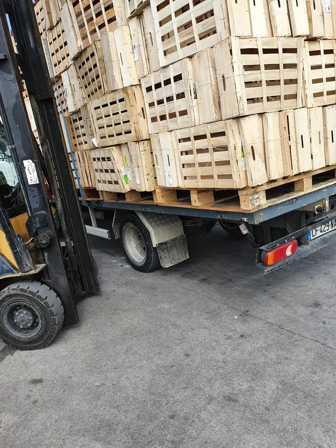 Chargement de cagettes avec un chariot élévateur