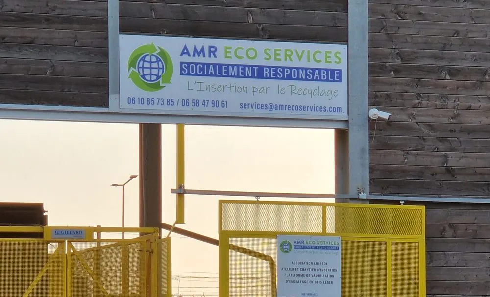 Entrée du dépôt AMR Eco Services au MIN des Arnavaux